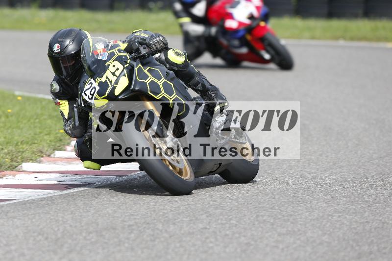 /53 16.09.2025 Track Day Domi Aegerter ADR/Gruppe rot/29